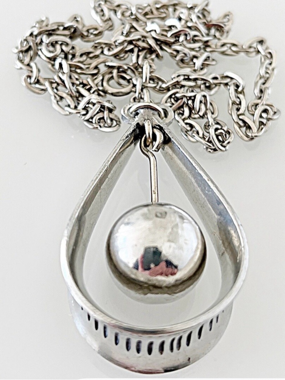 Sweden Sterling Silver Teardrop Pendant Necklace from Swen Sikstrom